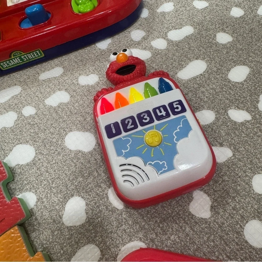 BUNDLE lot Vintage Elmo Sesame Street toys musical puzzle abcs toddler colors